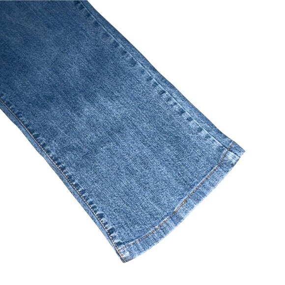 Levi's Womens Relaxed Bootcut 550 Denim Jeans-Blue-Size 12S-GUC - Picture 3 of 7